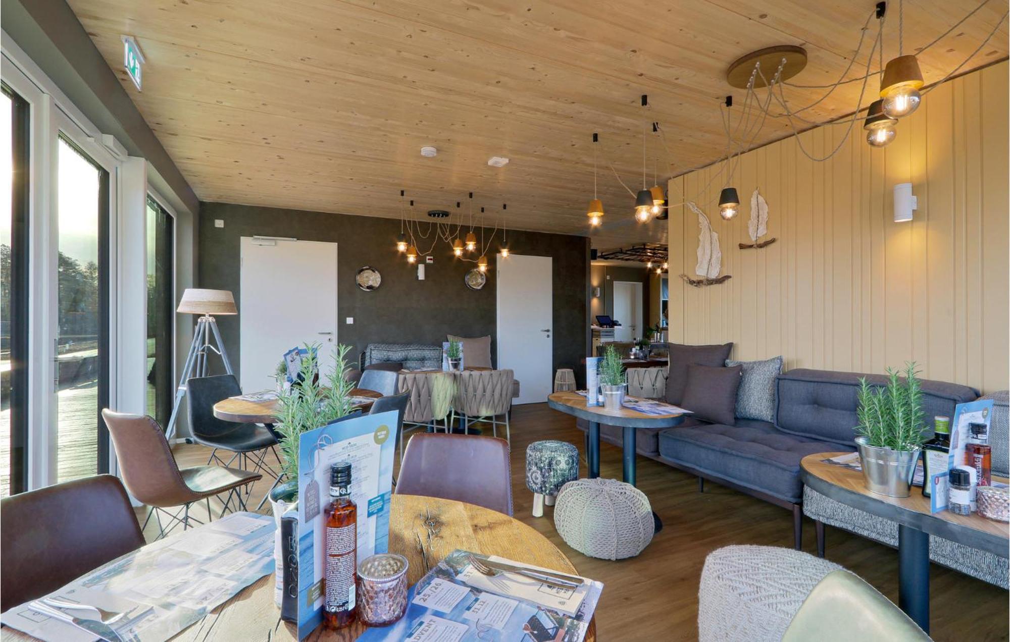 Cozy Home In Lembruch-Duemmer See With Sauna Eksteriør billede